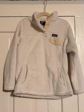 Patagonia Kids Cream Sherpa Pullover with Tan Pocket